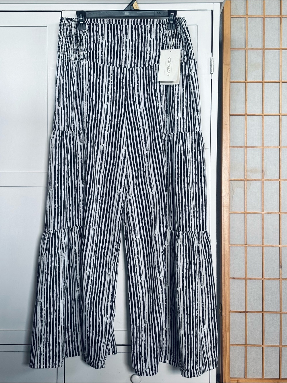 Coco Bleu- Palazzo/Boho Wide-Leg Tiered Pants - Black & White * NWT * MED.